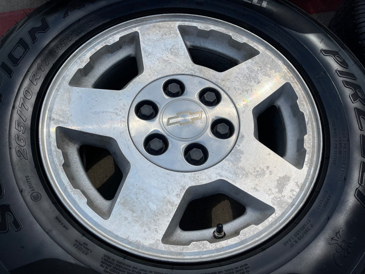17" Chevy Tahoe Silverado Suburban Z71 OEM 5196 wheels rims tires SET