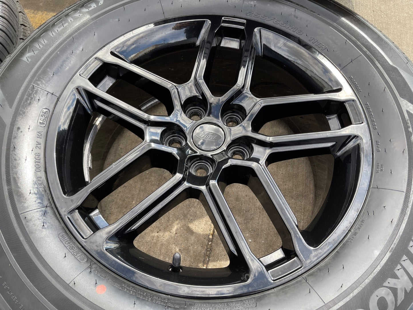 18" Ford Taurus Explorer OEM 10698 rims wheels black 2023 2024 2025 2026 HANKOOK