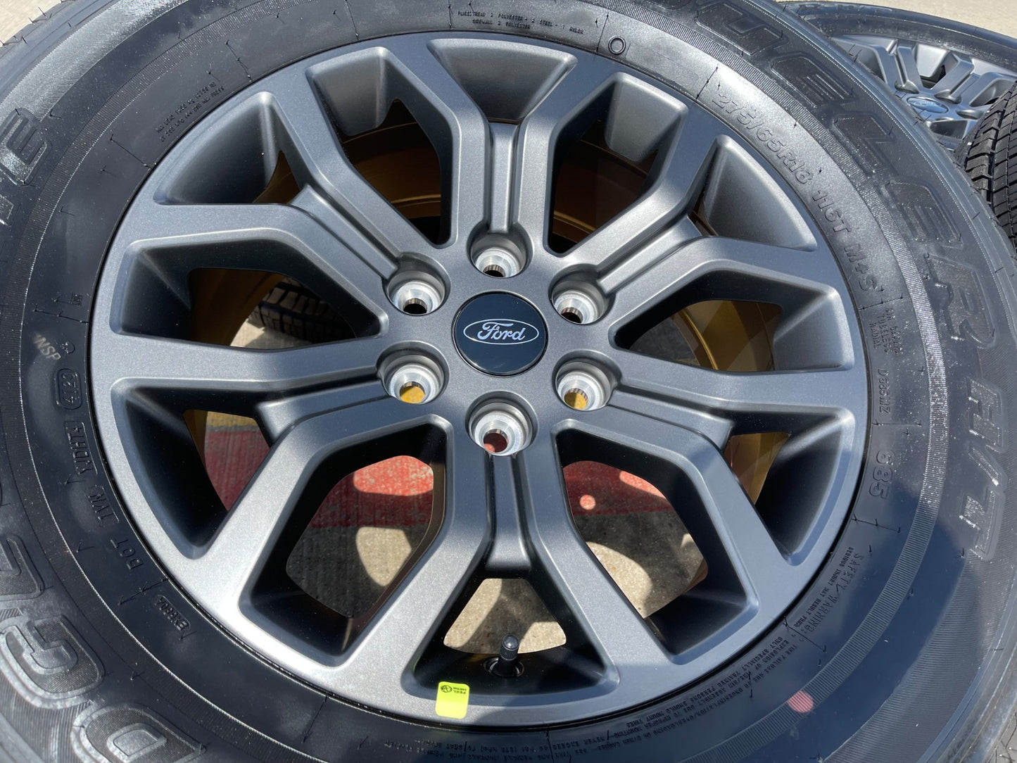 18" Ford F-150 TREMOR OEM rims wheels 10342 95351 Expedition BRIDGESTONE NEW