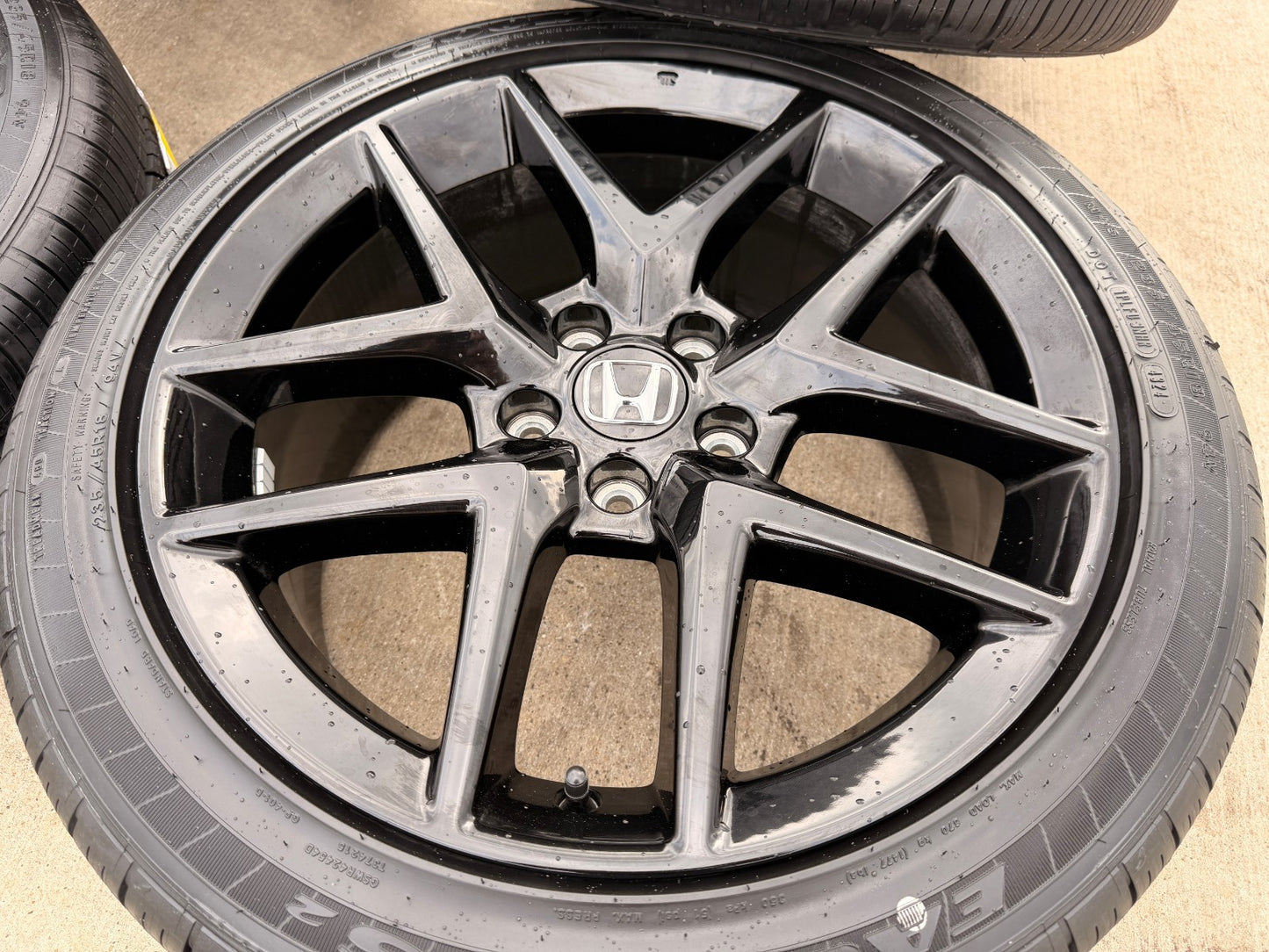 18" Honda Civic wheels rims OEM 10393 H-RV Accord tires GOODYEAR NEW 2025 2026