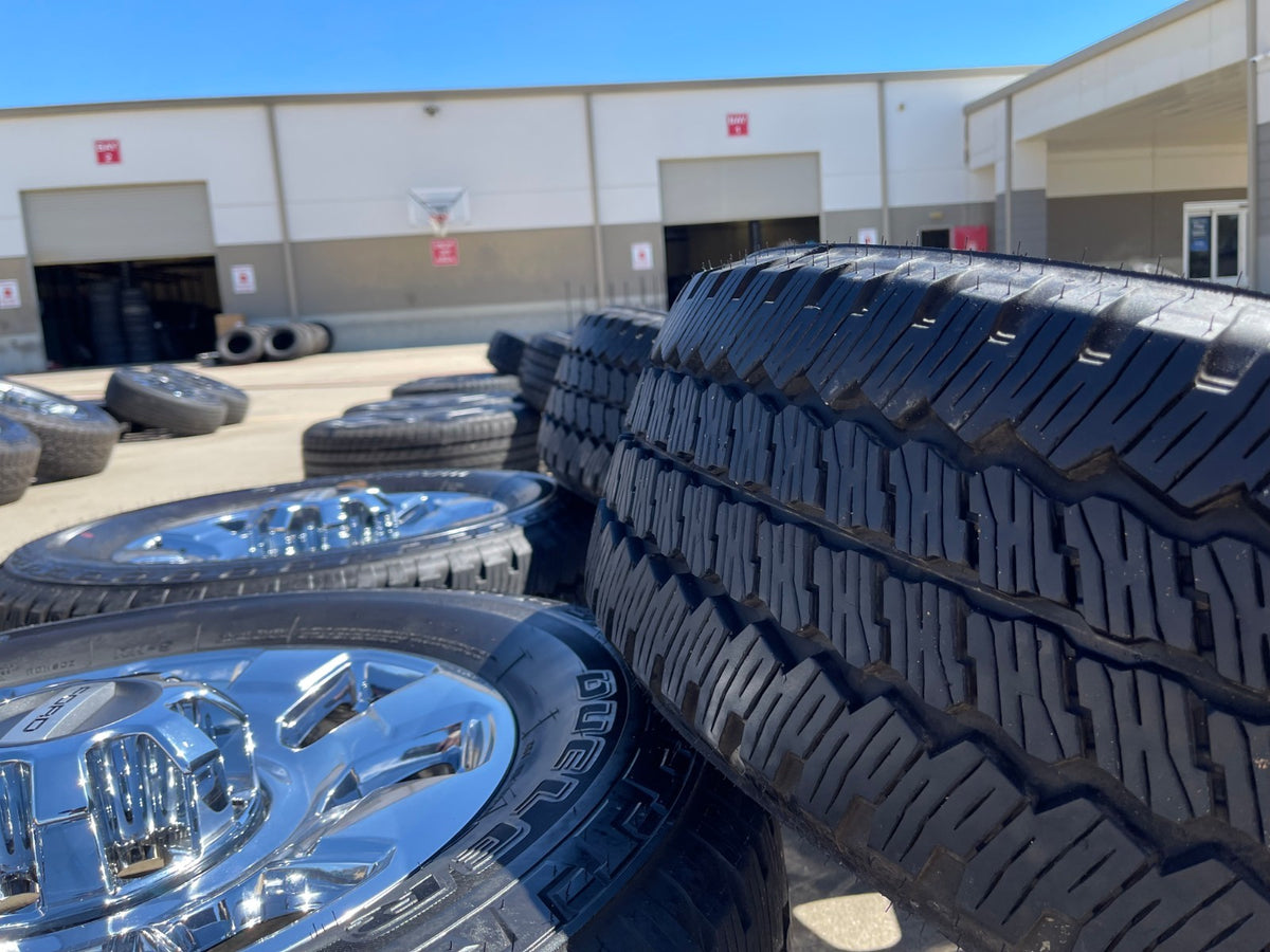 20" Ford F-250 F-350 OEM 10295 25085 10552 chrome wheels rims BRIDGESTONE SET