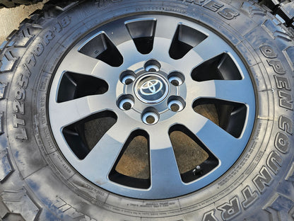 18" Toyota Land Cruiser OEM TRD wheels rims 95952 Tundra Sequoia TOYO R/T