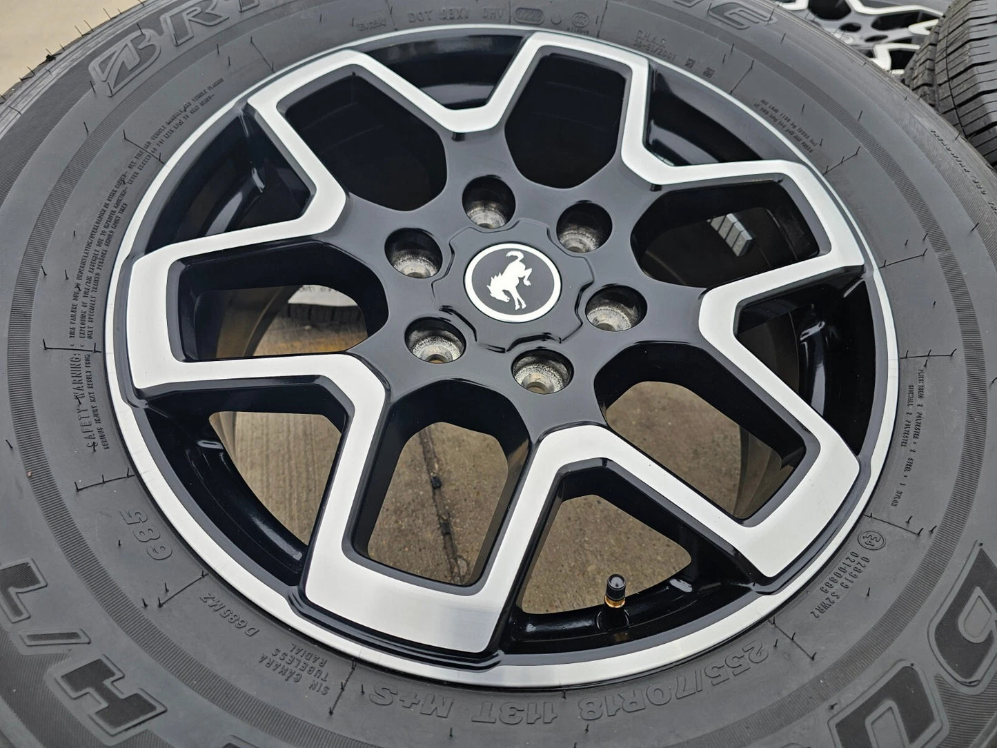 18" Ford Ranger Bronco wheels rims 10389 95213 black 2022 2023 2024 2025 NEW