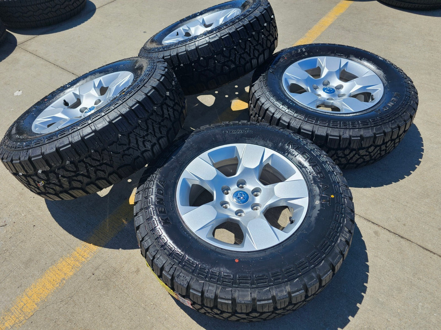 18" Dodge Ram 1500 OEM Rebel 2669 wheels rims NEW 33" A/T2