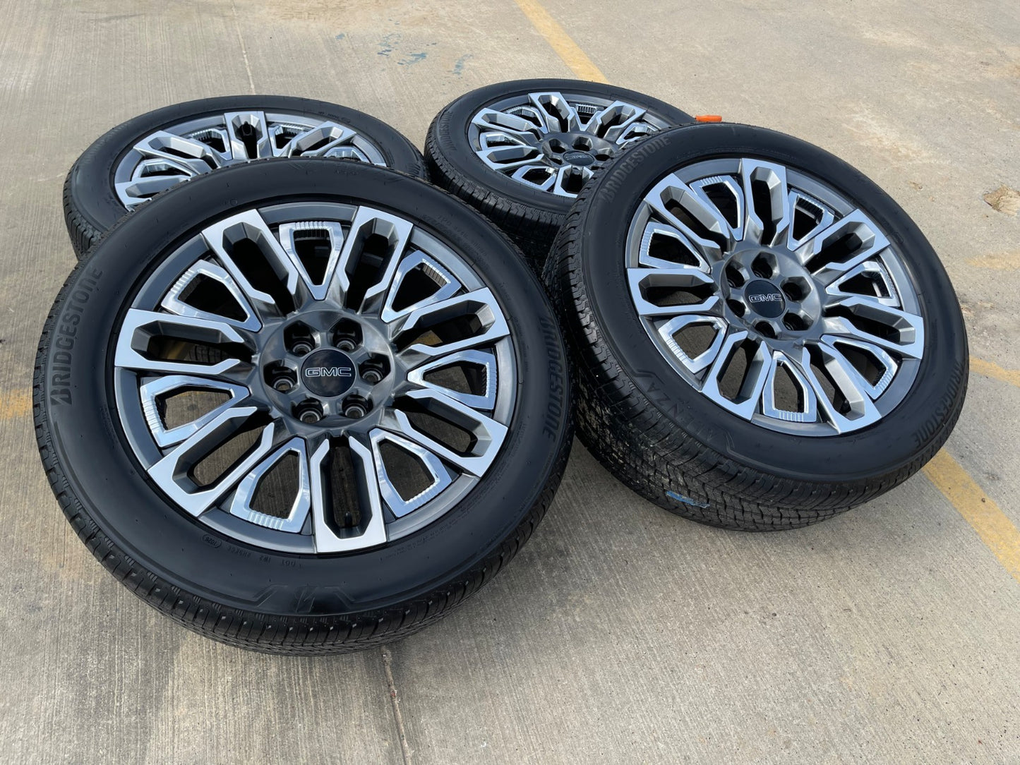 22" GMC Yukon Chevy Tahoe Escalade OEM 14133 95486 wheels rims 2026 2027 NEW