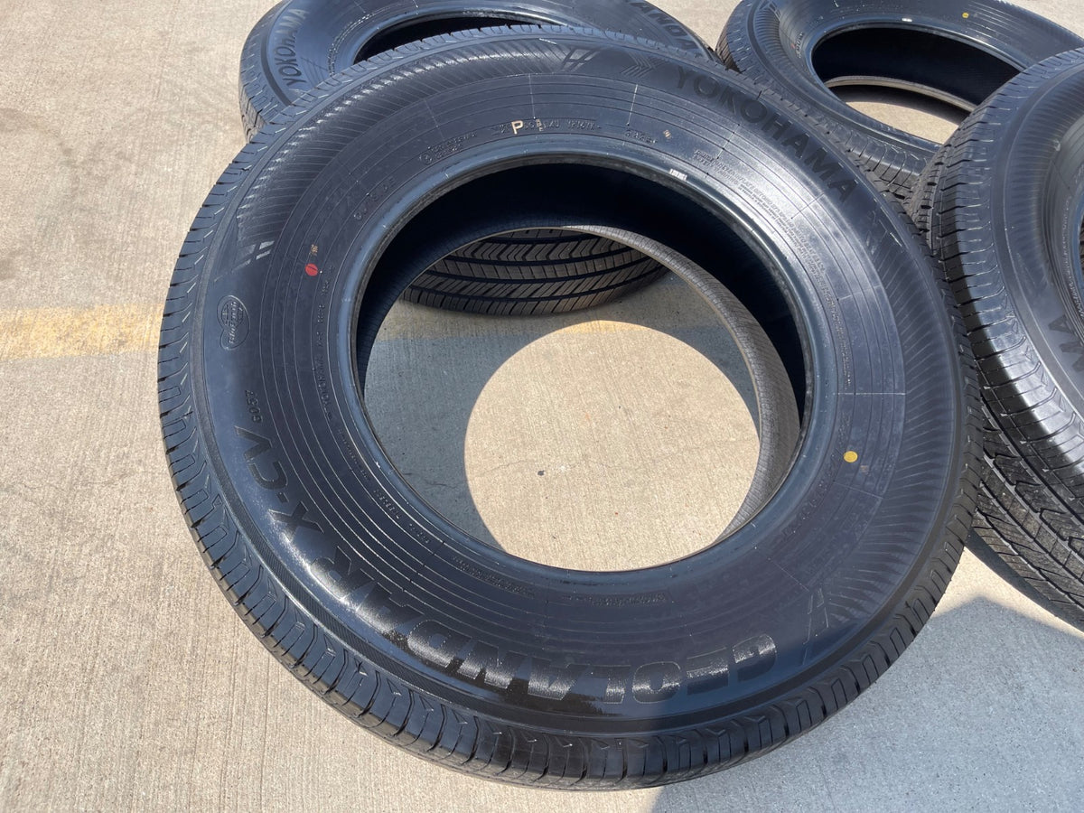 (4) 245/75/18 Yokohama Geolander X-CV tires 245/75R18 112T TAKE OFFS SET NEW