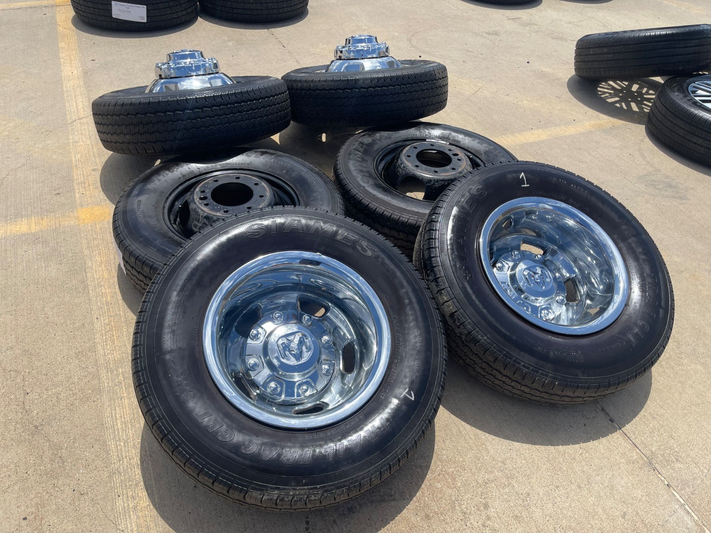 17" Dodge Ram 3500 Dually Laramie 8x200 wheels rims 2703 2704 OEM SET