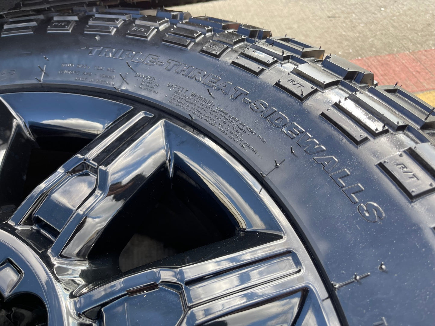 20" GMC Sierra AT4X 2500 3500 OEM 14137 5963 wheels rims Silverado NEW 35" R/T