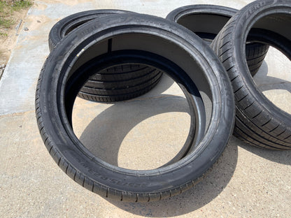 (1) 325/35/23 Pirelli P Zero tire 325/35R23 111Y MO-S PNCS NEW take off!