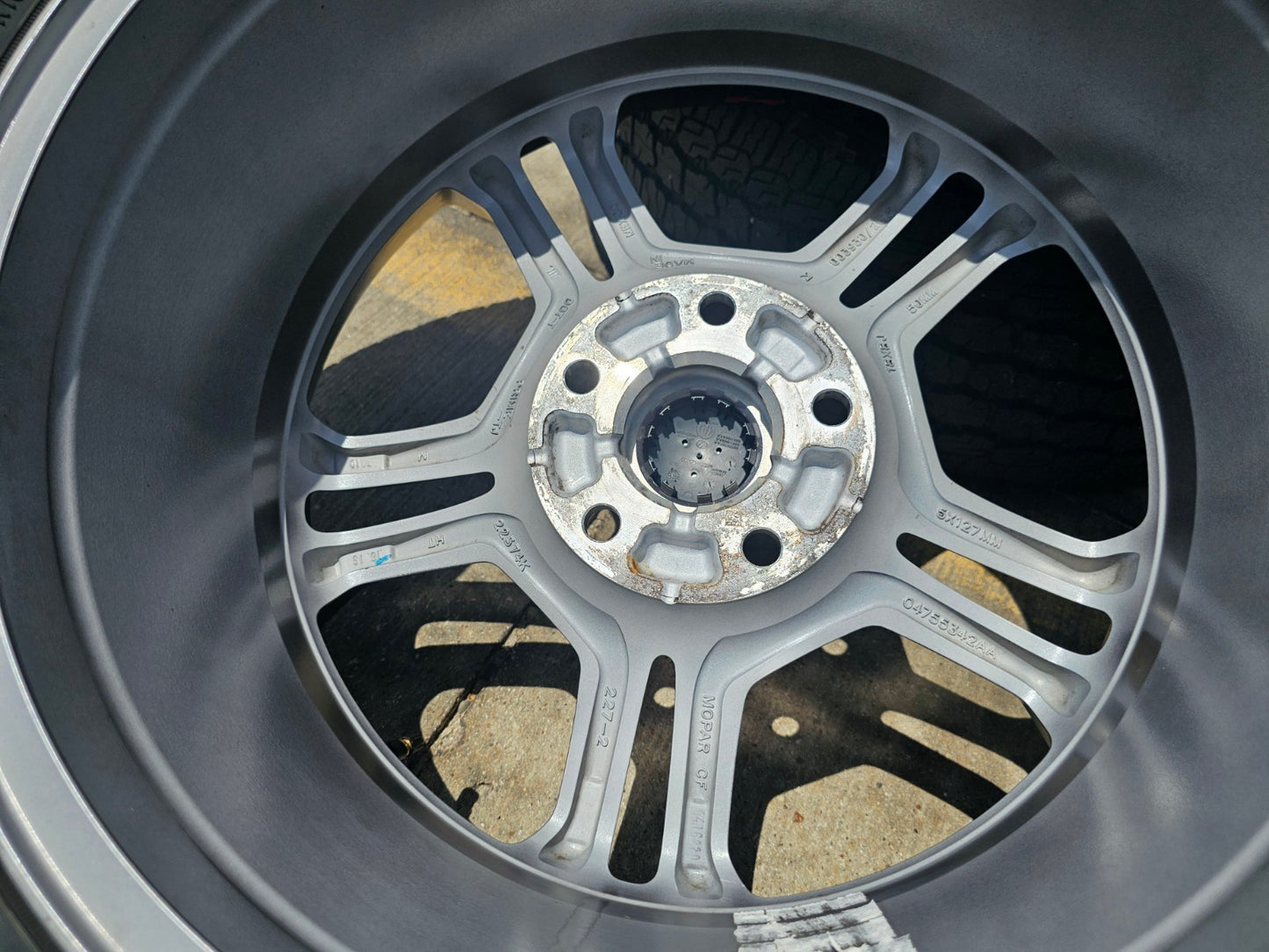 18" Jeep Grand Cherokee TRAILHAWK L OEM wheels rims 9309 Durango