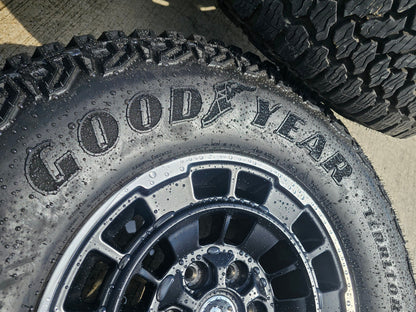 17" Ford Bronco HERITAGE SASQUATCH OEM 22025 wheels rims SET GOODYEAR A/T 35"