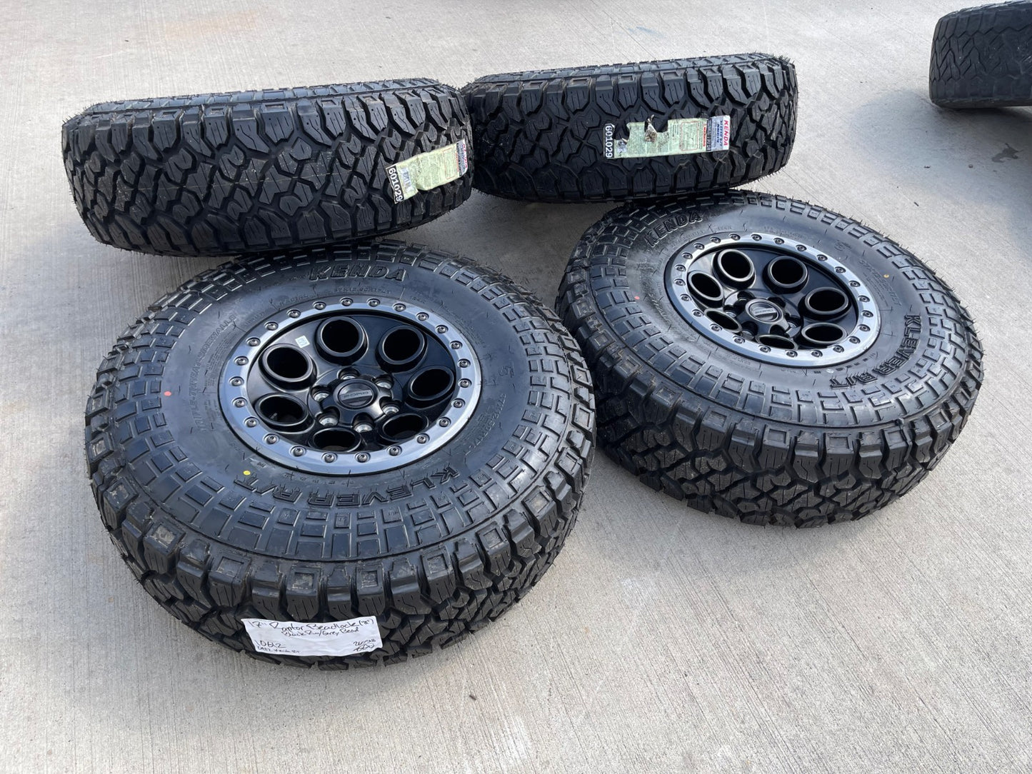 17" Ford F-150 Raptor OEM BEADLOCK 10612 rims wheels 2025 2026 NEW KENDA 37 NEW