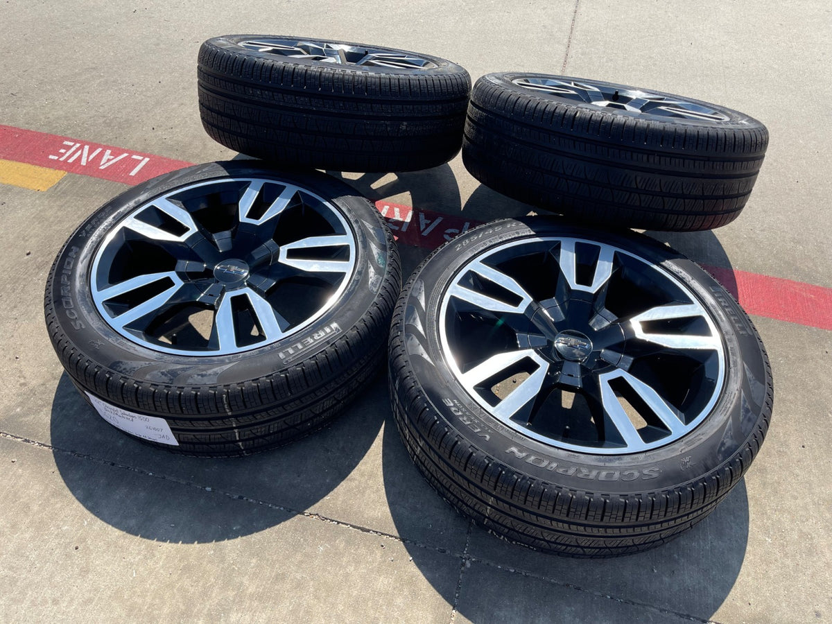 22" Chevy Silverado Tahoe Suburban RST OEM 5620 wheels rims PIRELLI SET