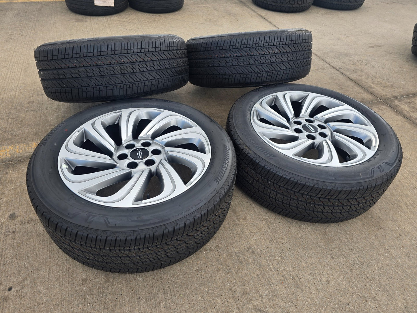 22" Lincoln Navigator BLACK LABEL OEM 10497 rims wheels BRIDGESTONE DISCOUNTED