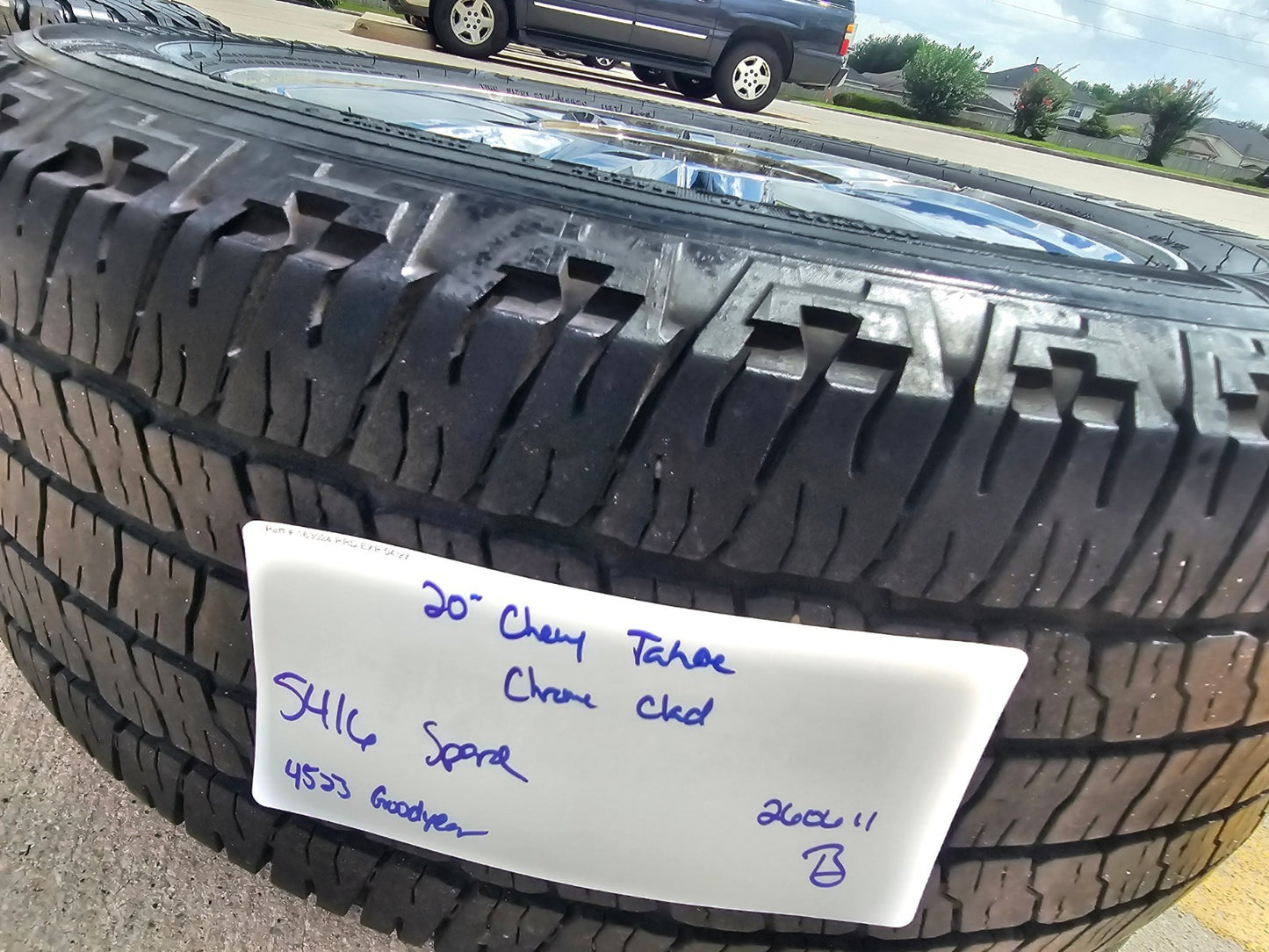 (1) 20" Chevy Silverado Tahoe Suburban chrome OEM 5416 wheel rim tire spare