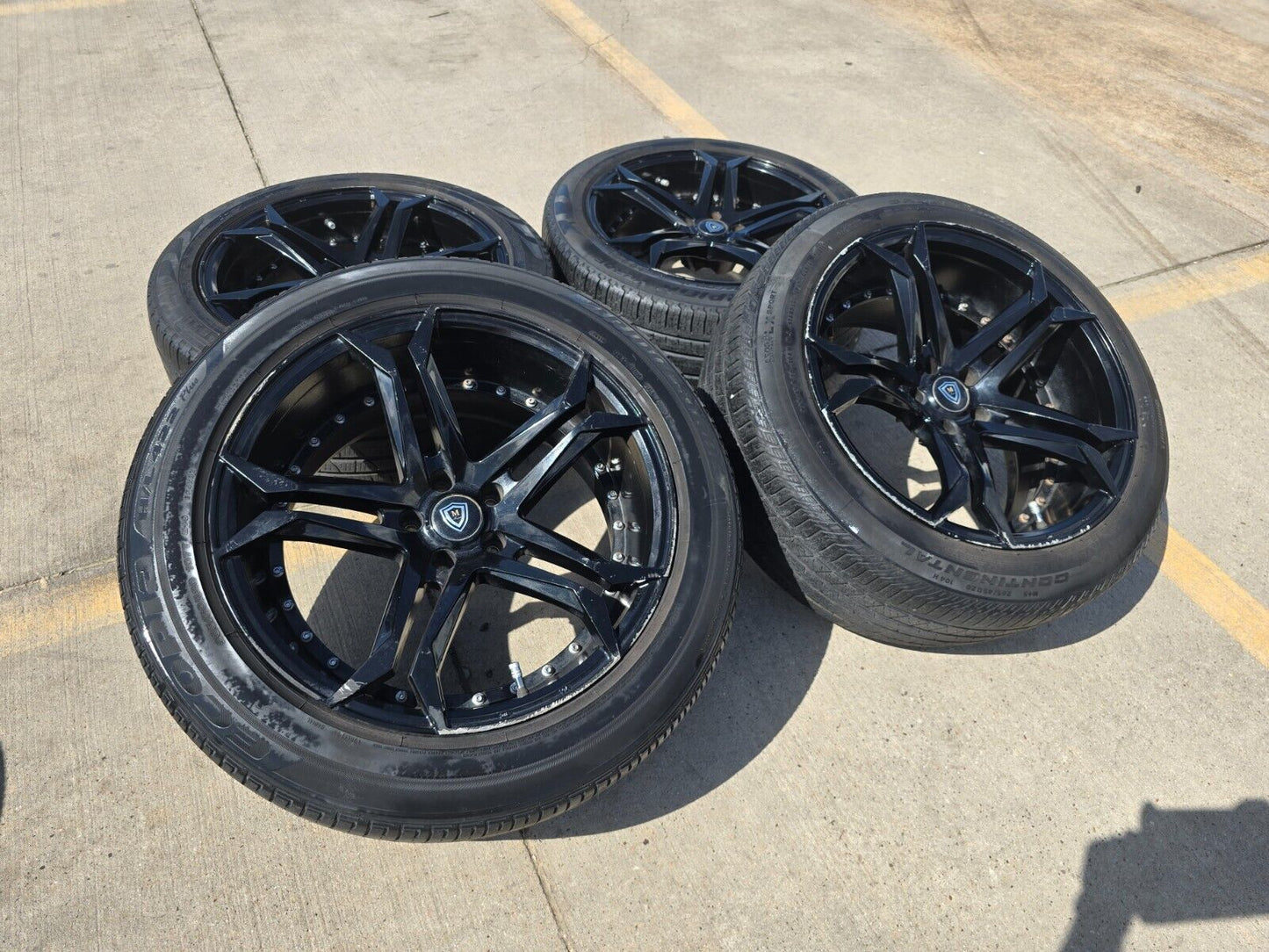 20x10.5 Marquee Chrysler 300 Dodge Charger Challenger wheels rims 2021 2022 2023