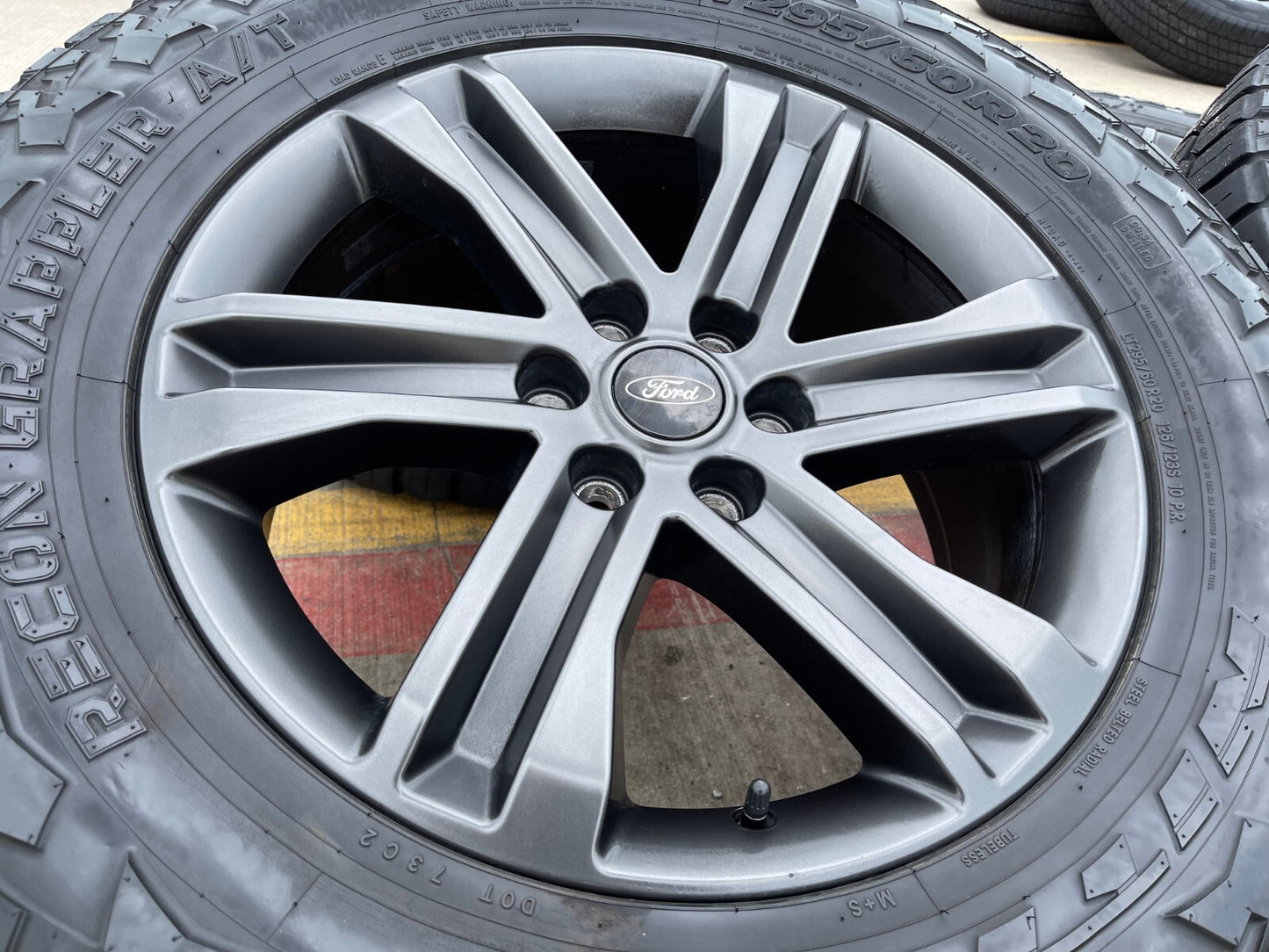 20" Ford F-150 FX-4 PLATINUM OEM rims wheels 10344 Expedition RECON GRAPPLER
