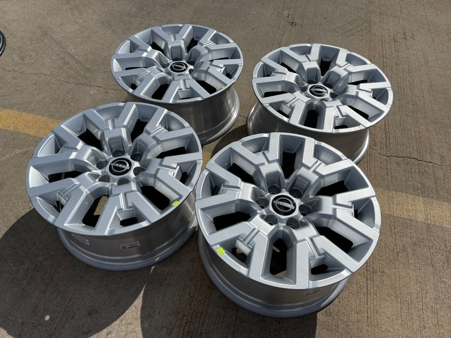 17" Nissan Frontier OEM Desert Runner 62832 wheels rims 2024 2025 2026 2027 NEW