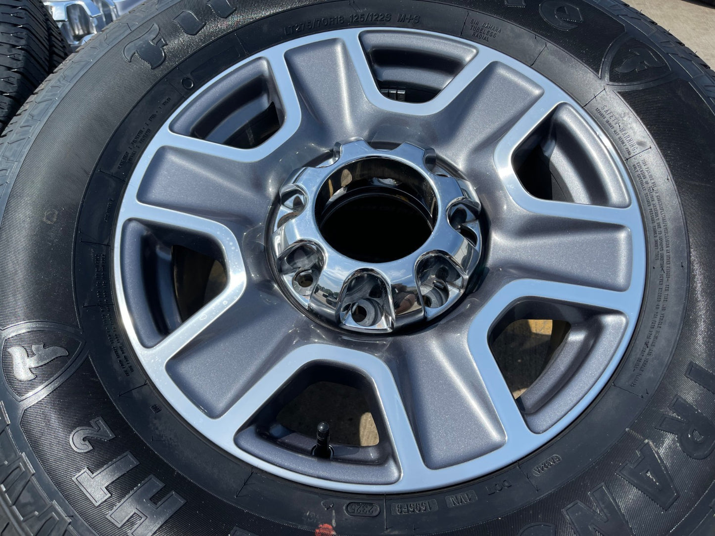 18" Ford F-250 F-350 Lariat FX-4 OEM wheels 10480 10298 tires FIRESTONE H/T2