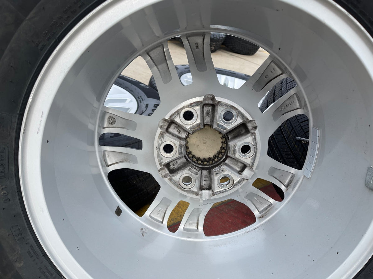 18" Chevy Silverado Suburban Tahoe OEM 5646 wheels rims Yukon Sierra GOODYEAR