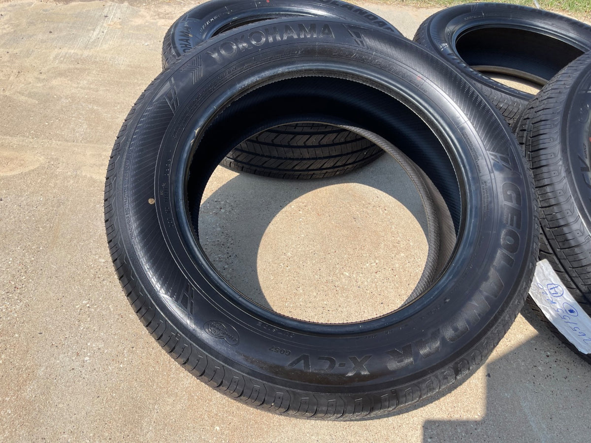 (4) 265/55/20 Yokohama Geolander X-CV tires 113V XL 265/55R20 TAKE OFFS NEW