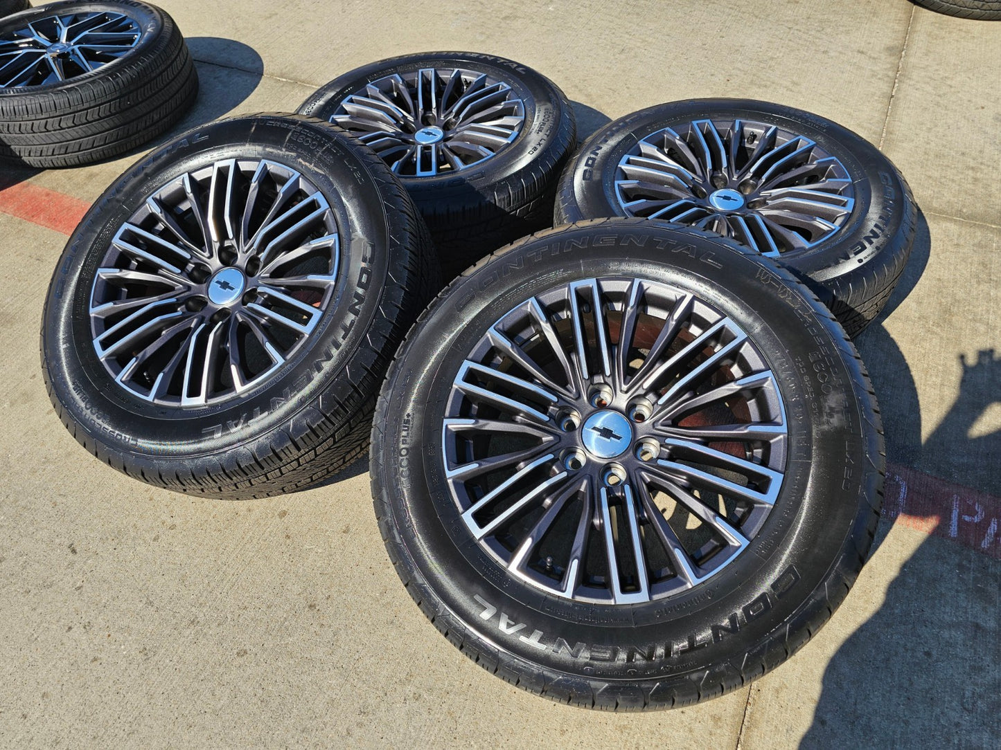20" Chevy Silverado Tahoe GMC Sierra Yukon OEM wheels rims 2025 2026 2027 NEW