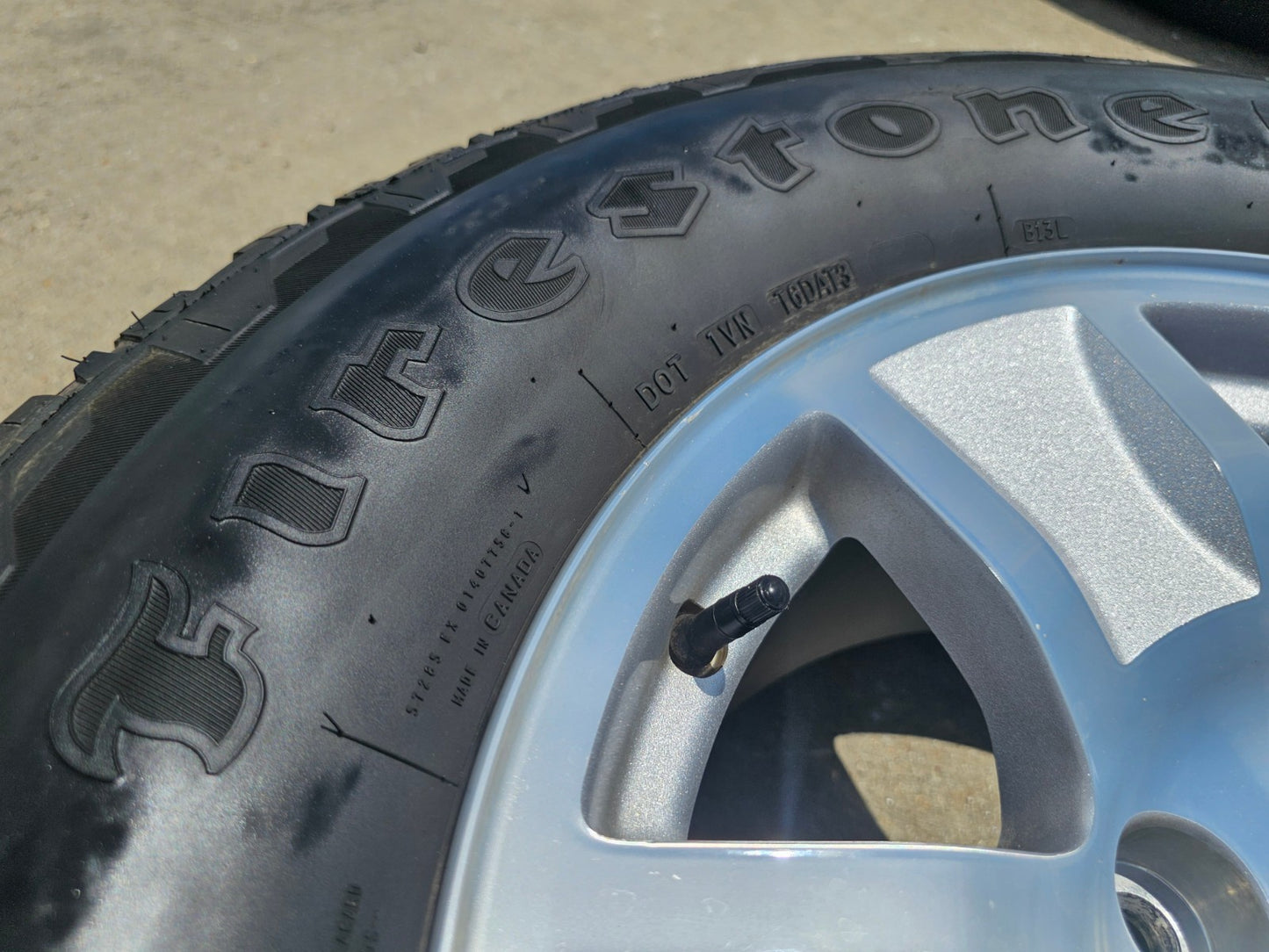 17" Chevy Silverado GMC Sierra OEM wheels rims 5657 Canyon Colorado SET