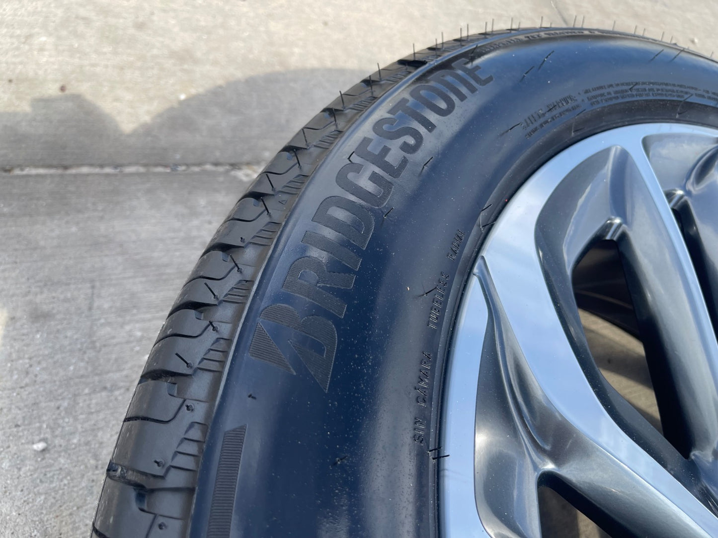 22" Lincoln Navigator OEM 94225 rims wheels BLACK LABEL BRIDGESTONE SET NEW