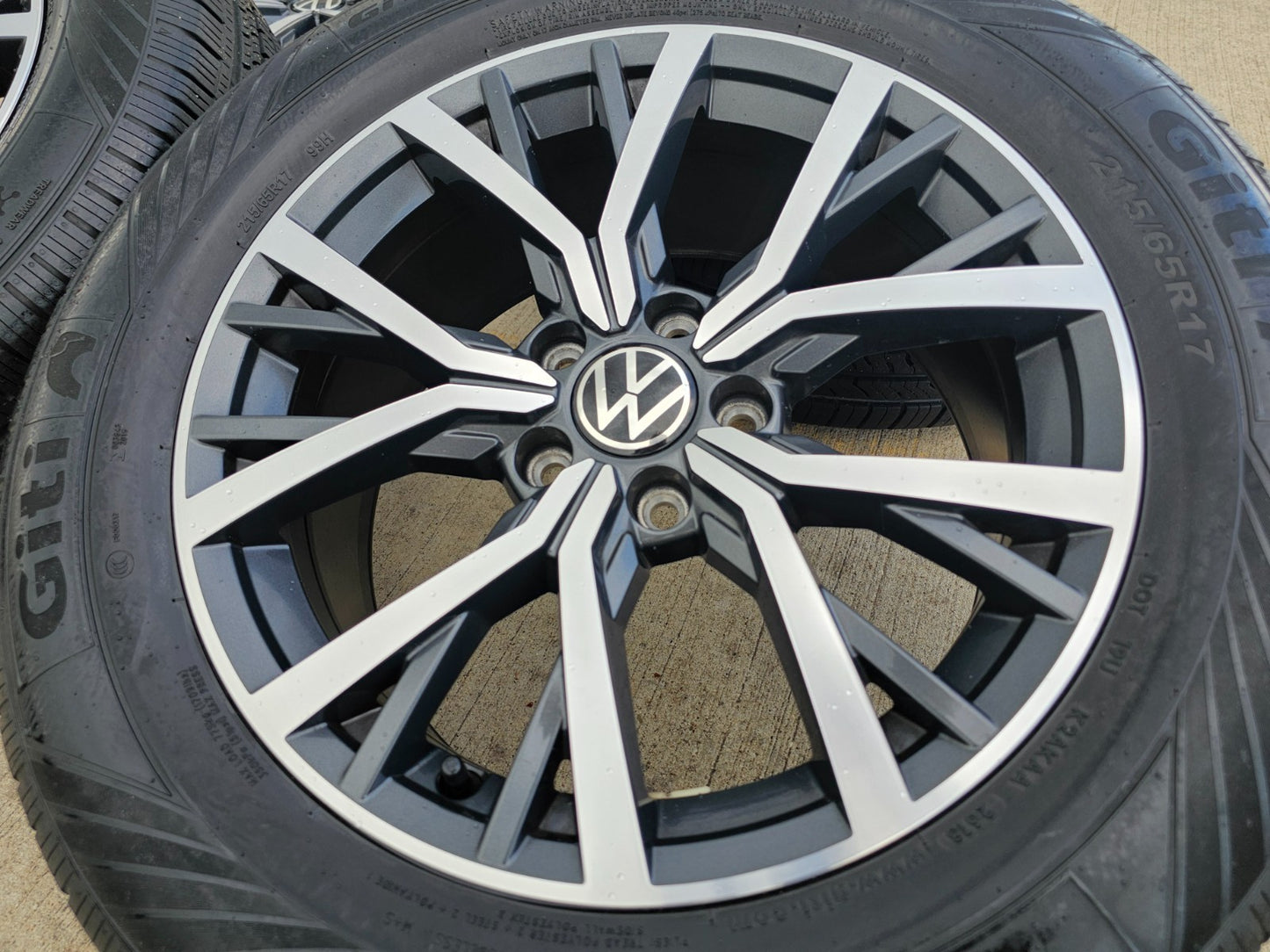 17" VW Tiguan 5NN601025K Passat Golf GTI Jetta wheels rims wheels tires 5x112