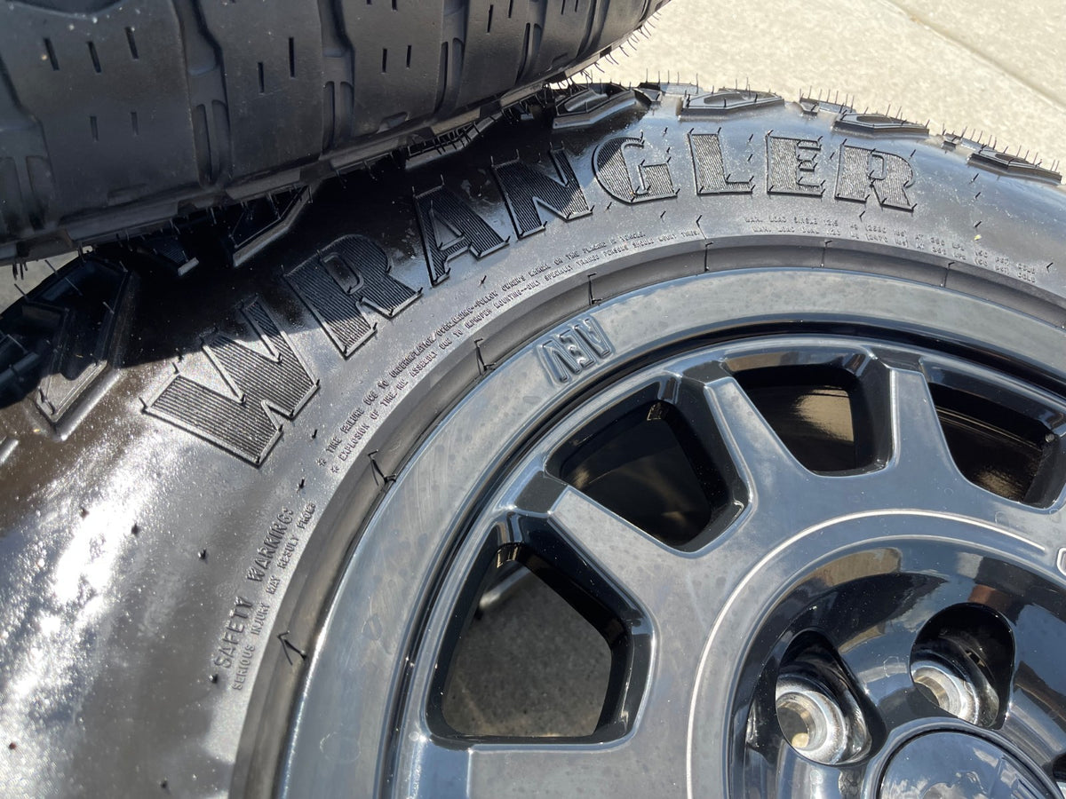 18" AEV SALTA GMC Sierra AT4X Chevy Silverado OEM rims wheels SET
