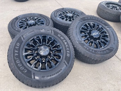 18" Chevy Silverado ALASKAN AT4X 2500 3500 black OEM 14031 wheels rims 2023 2024