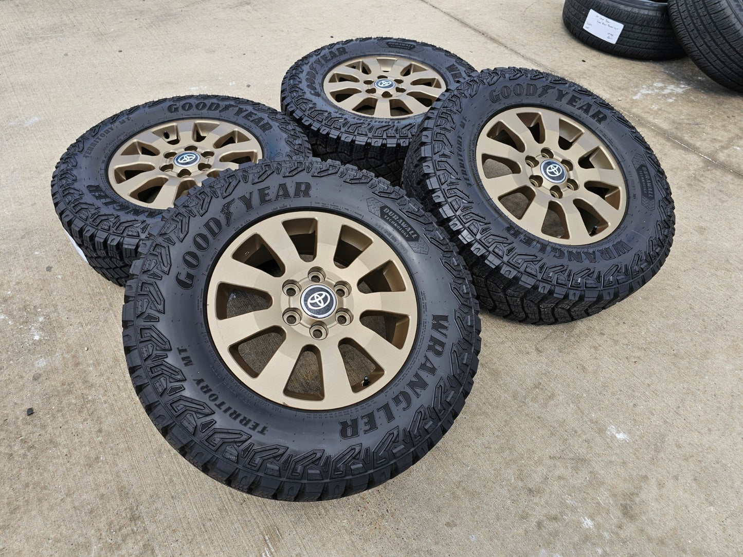 18" Toyota Land Cruiser OEM TRD wheels rims 95952 SET Tundra Sequoia BRONZE NEW