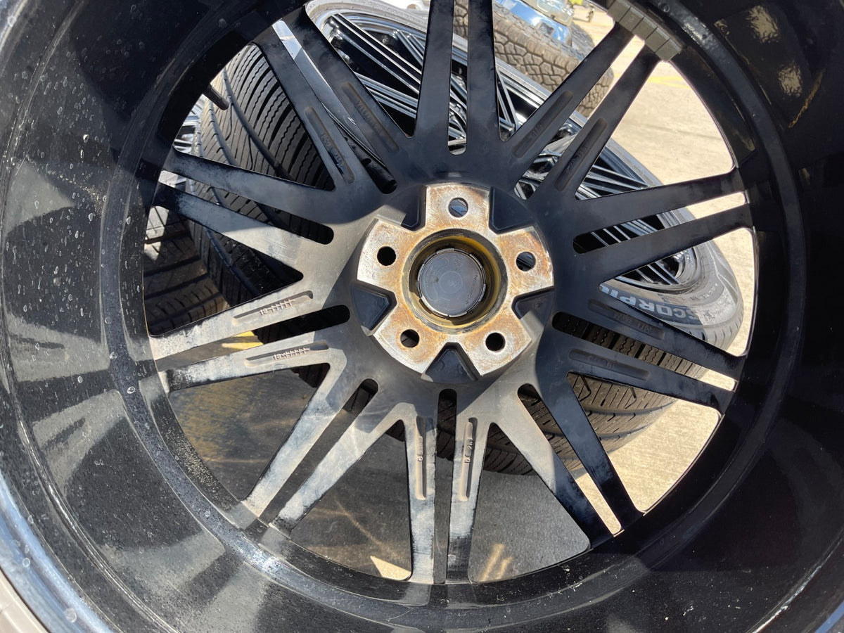 22" 22x9 Vossen CV-10 Ford Explorer rims wheels Lincoln Aviator 5x114.3 5x4.5