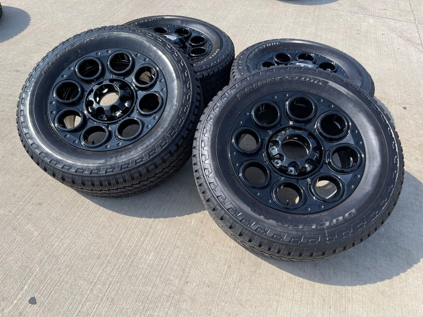 20" Ford F-250 F-350 OEM black Lariat wheels rims 10299 10484 tires NEW
