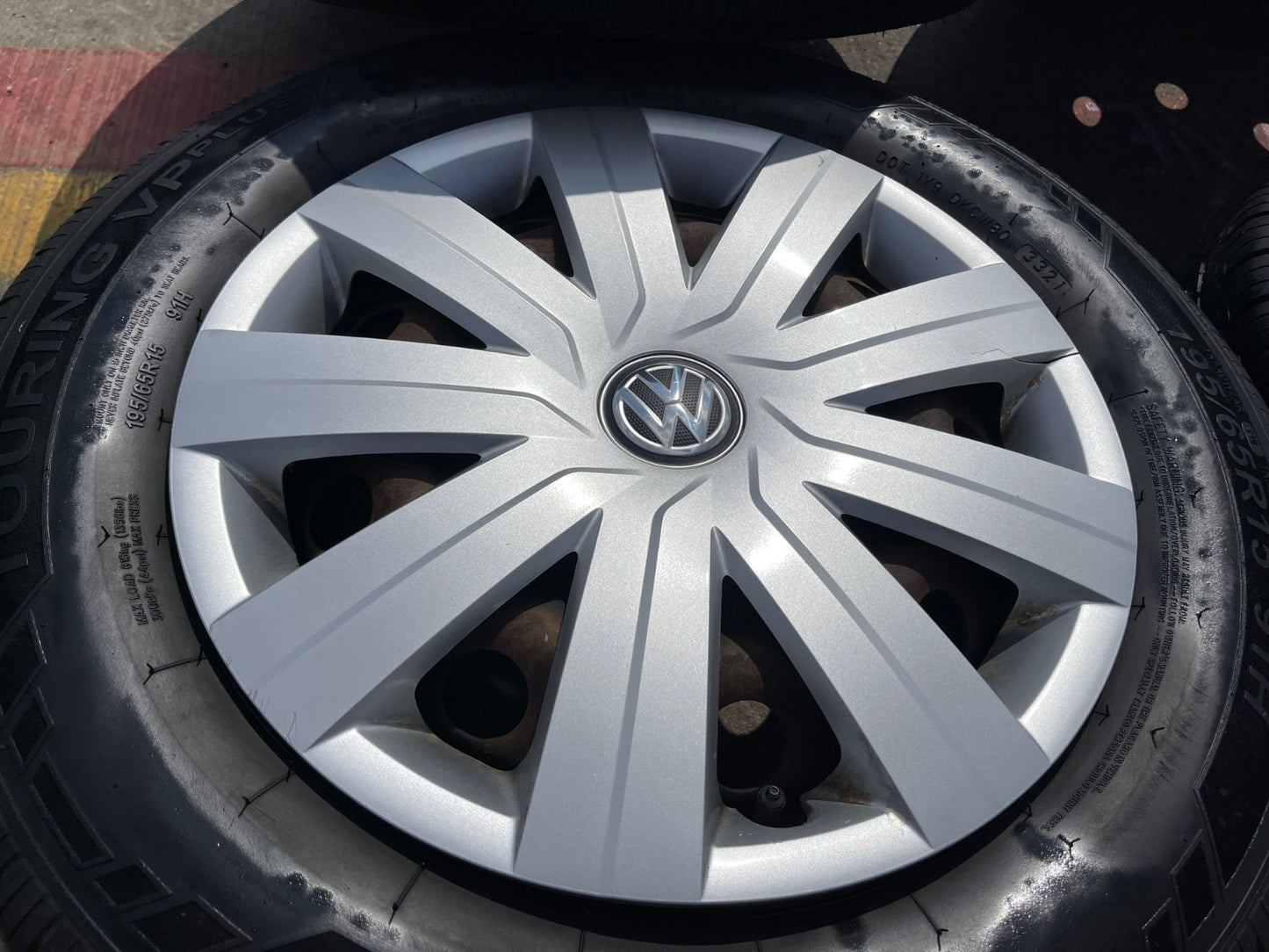 16" VW Jetta Passat OEM wheels rims 69894 Beetle DISCOUNTED