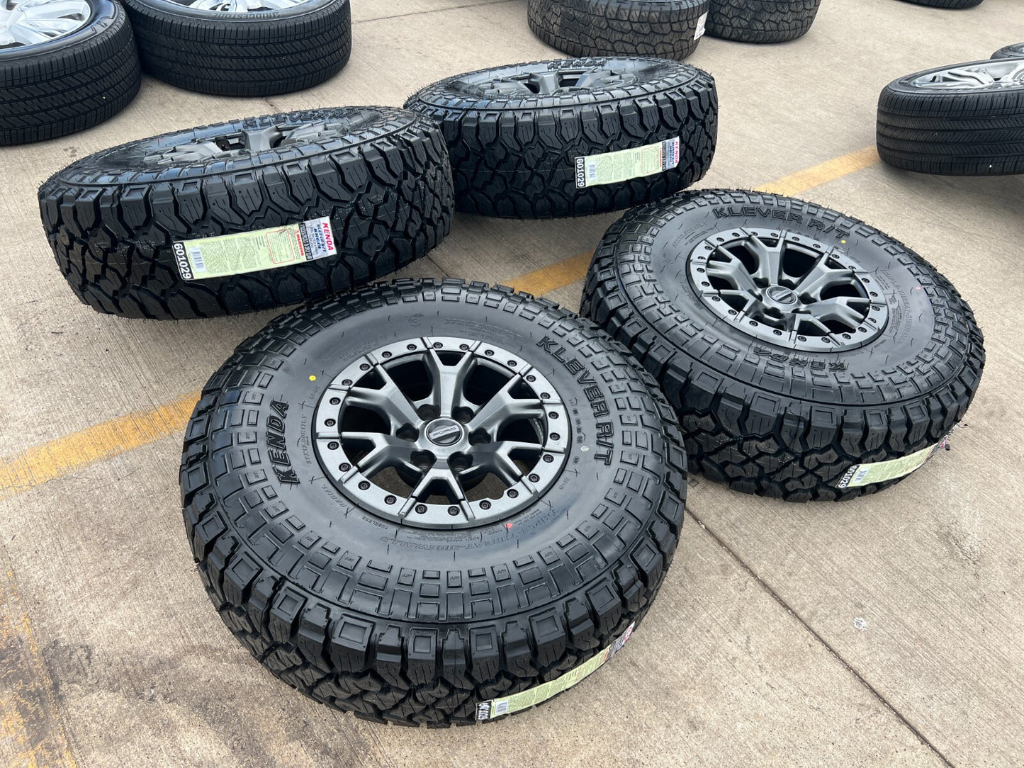17" Ford F-150 Raptor OEM BEADLOCK 10460 rims wheels tires 37" R/T NEW
