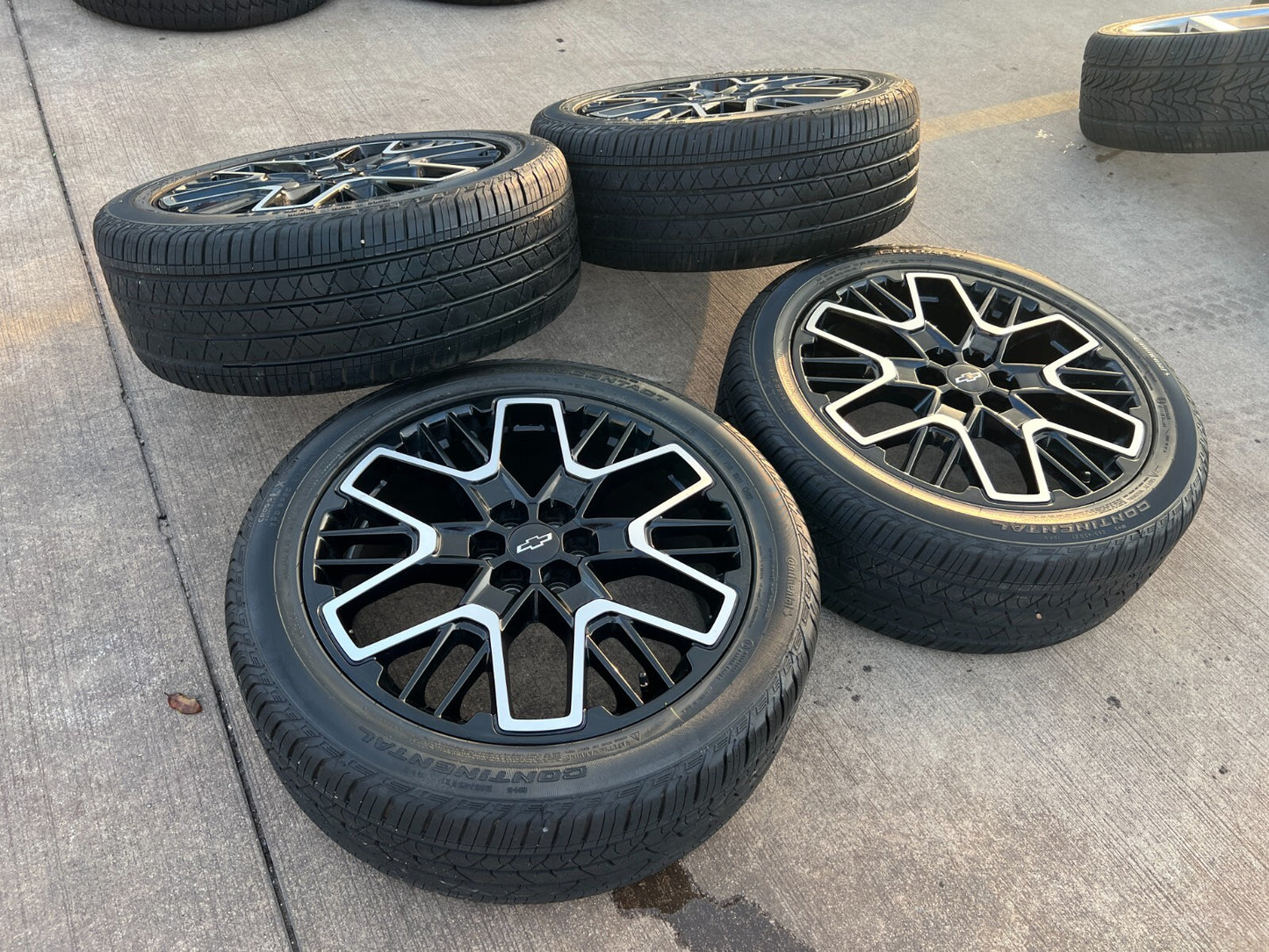 21" Chevy Blazer RS GMC Acadia OEM 95471 wheels rims Traverse 2023 2024 2025 NEW