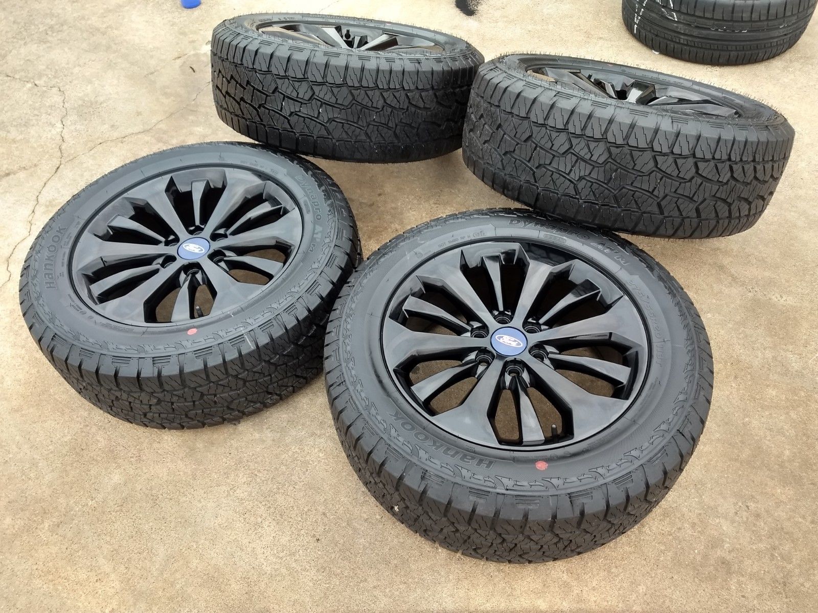 Ford F Oem Black Wheels And Hankook Dynapro Atm Tires